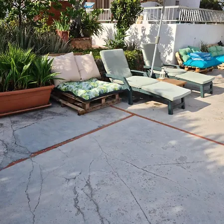 La Pepa Apartment *